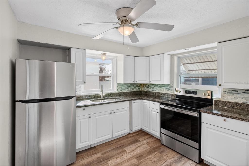 1459 PINE STREET, CLEARWATER, FL 33756 photo 5