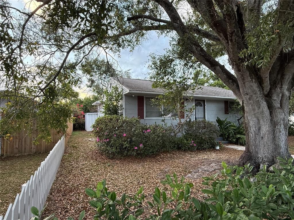 1220 47TH Street, Street PETERSBURG, FL 33713 photo 2