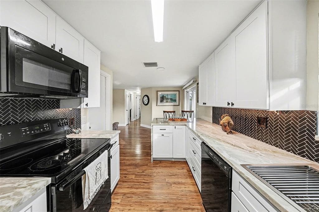 3404 JACKSON DRIVE, HOLIDAY, FL 34691 photo 5