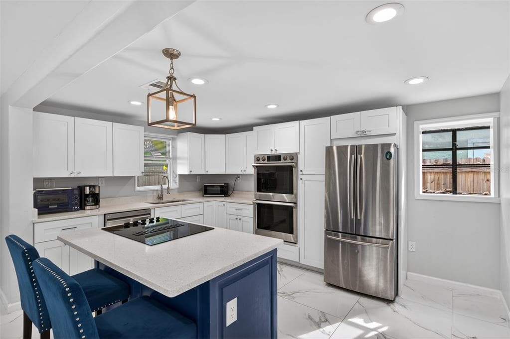 1212 59TH STREET, GULFPORT, FL, 33707 photo 2