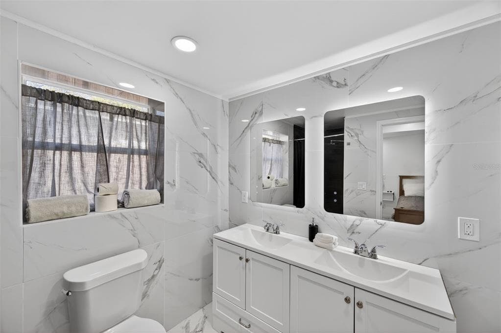 1212 59TH STREET, GULFPORT, FL, 33707 photo 4