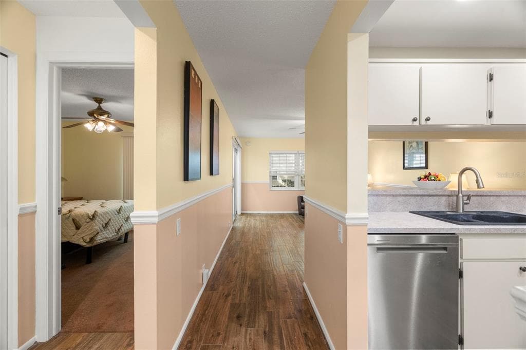 5265 BAY DRIVE Unit 713, CLEARWATER, FL 33764 photo 2