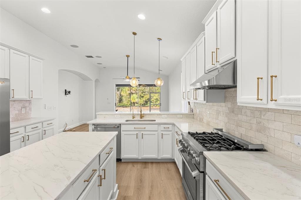 1239 GENTILLY LANE, WESLEY CHAPEL, FL 33544 photo 3