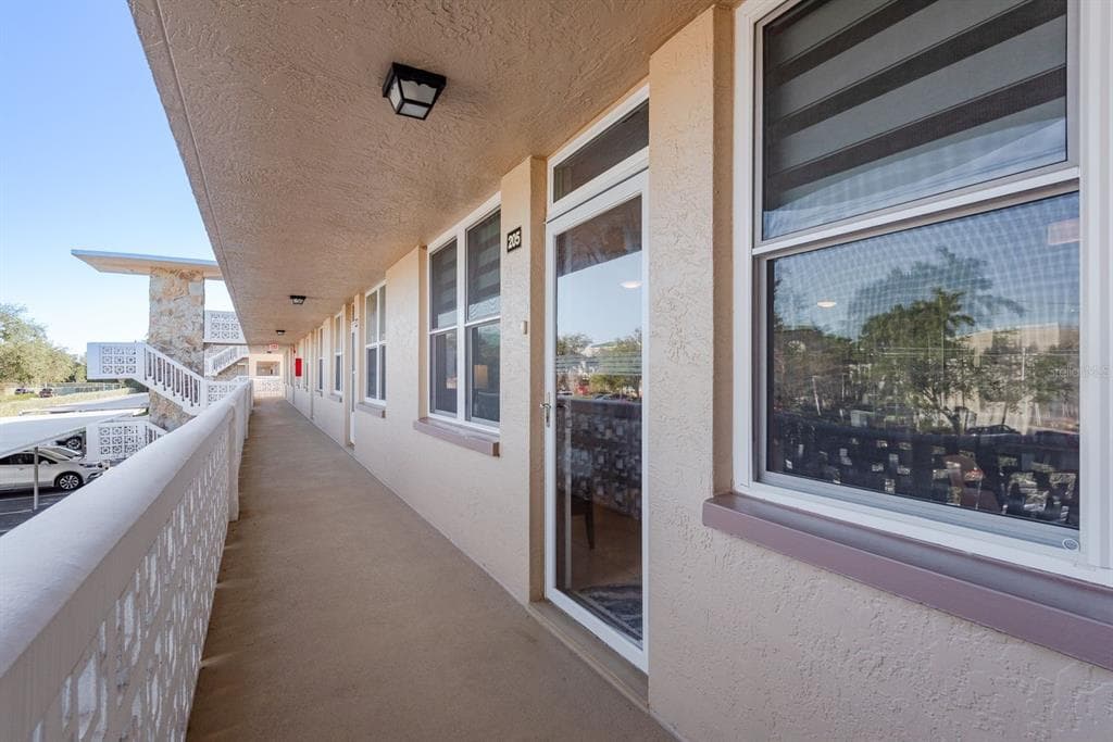 5095 BAY STREET Unit 205, Street PETERSBURG, FL 33703 photo 5