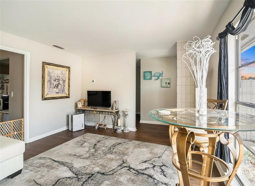 7004 LAMBRIGHT COURT, TAMPA, FL 33634 photo 4