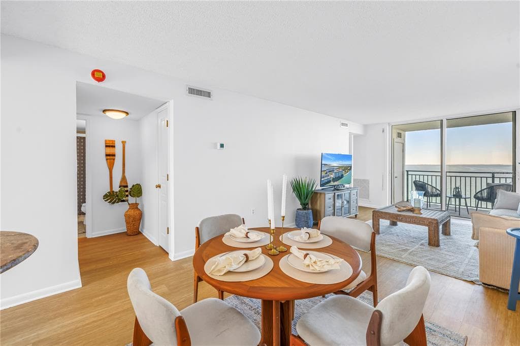 9 HAIG Place Unit 510, DUNEDIN, FL 34698 photo 2