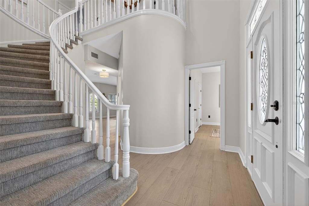 8667 BURNING TREE CIRCLE, SEMINOLE, FL 33777 photo 4