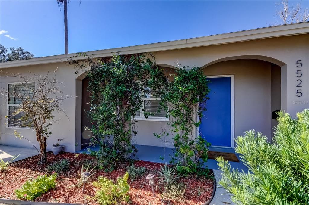 5525 PINE CIRCLE, Street PETERSBURG, FL 33703 photo 3