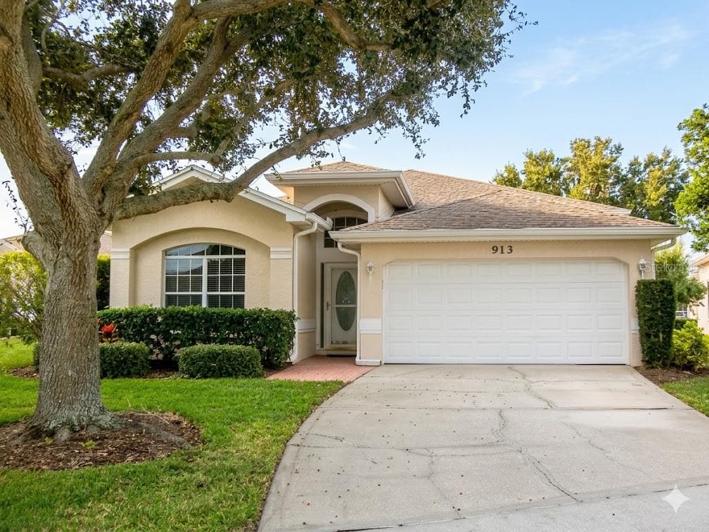 913 MICHELE Circle, DUNEDIN, FL 34698