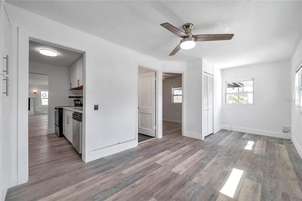 921 7TH Street, LARGO, FL 33770 photo 5