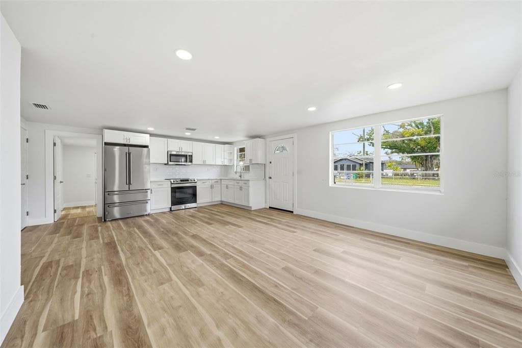 3103 CHIPCO STREET, TAMPA, FL, 33605 photo 2