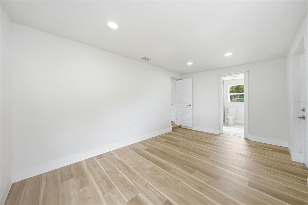 3103 CHIPCO STREET, TAMPA, FL, 33605 photo 5