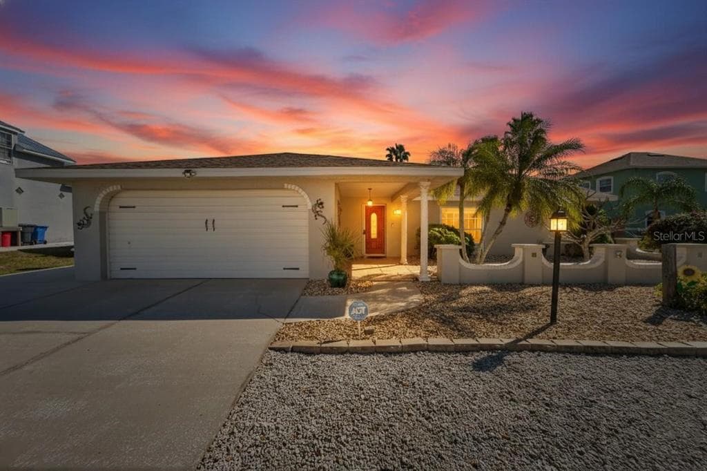 6503 SANTIAGO COURT, APOLLO BEACH, FL 33572