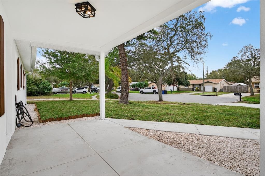 1550 CUMBERLAND LANE, CLEARWATER, FL 33755 photo 5