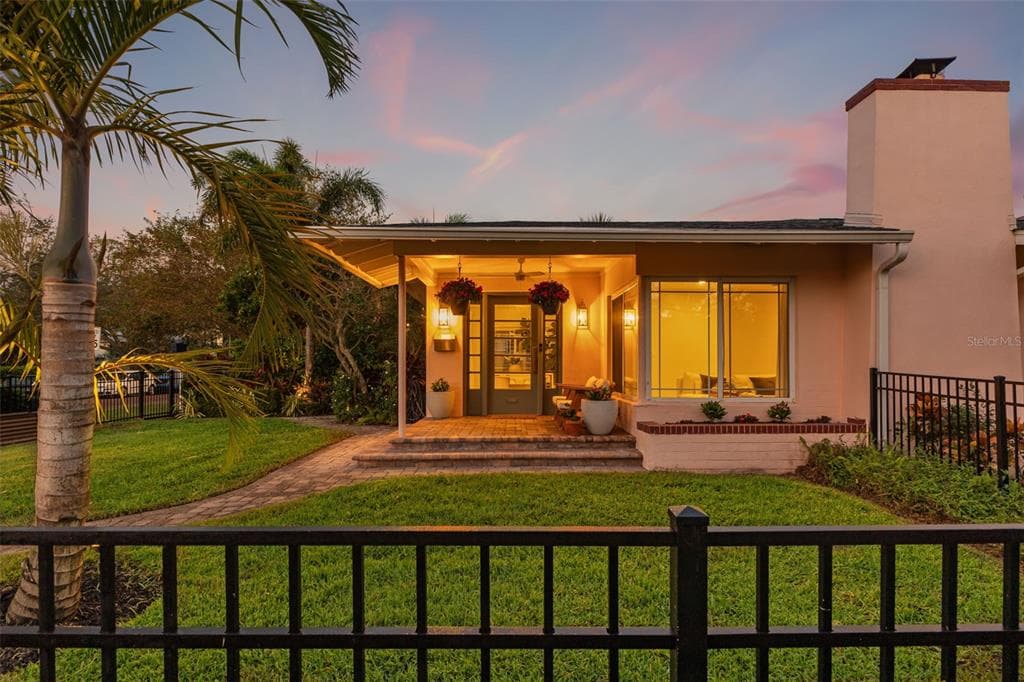 101 27TH AVENUE, ST PETERSBURG, FL, 33704 photo 2