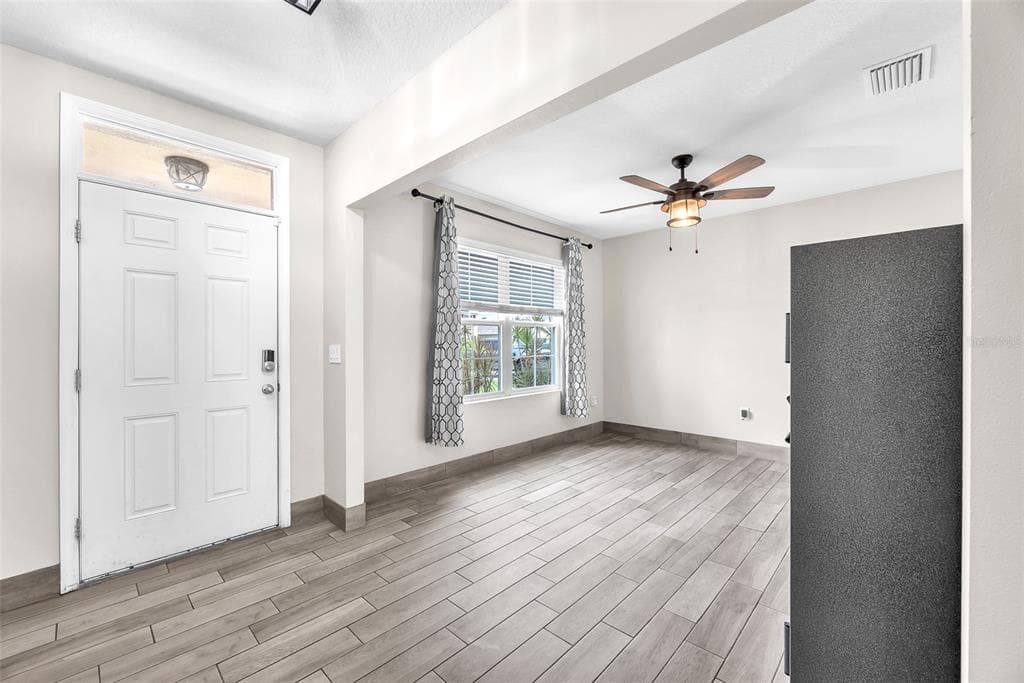 14135 ARBOR PINES Drive, RIVERVIEW, FL 33579 photo 4