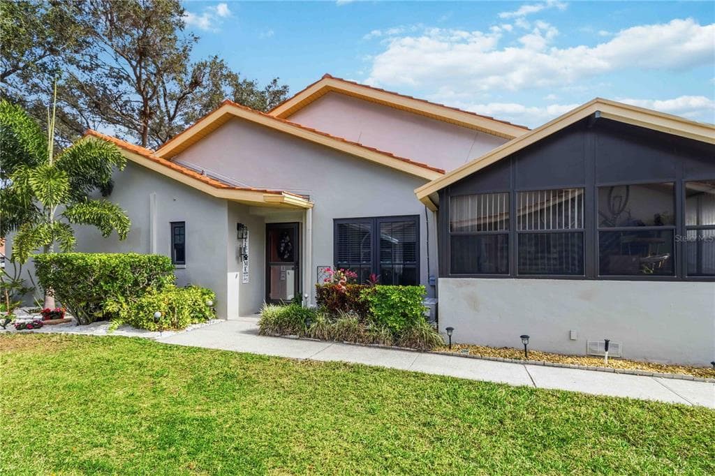 2270 CITRUS COURT, CLEARWATER, FL 33763 photo 2