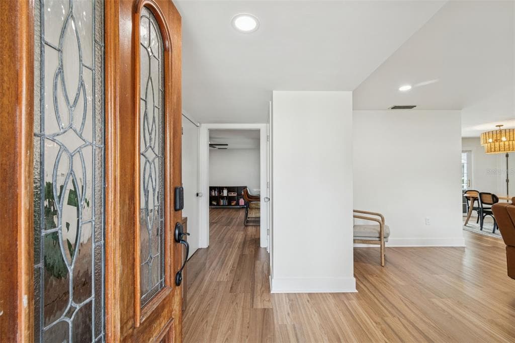 3838 MCKAY CREEK DRIVE, LARGO, FL 33770 photo 4