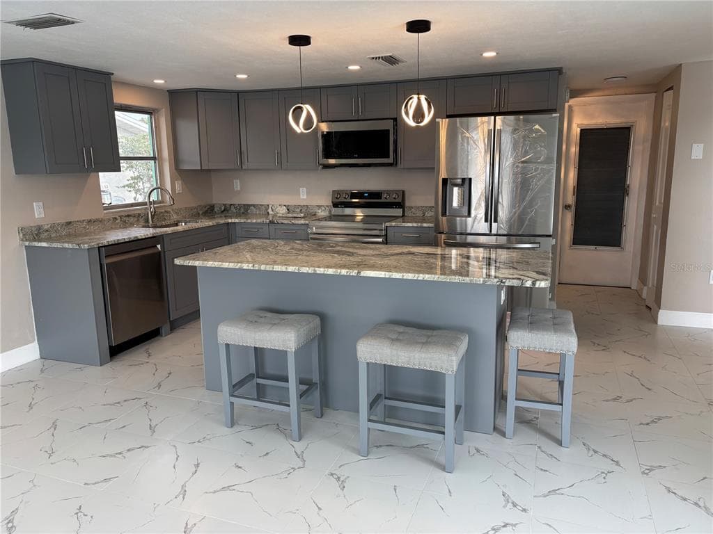 10015 SALIX LANE, PORT RICHEY, FL 34668 photo 3