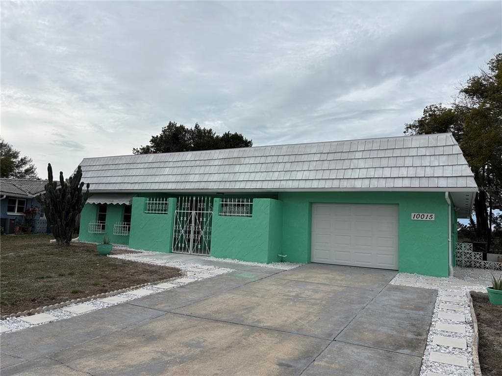 10015 SALIX LANE, PORT RICHEY, FL 34668