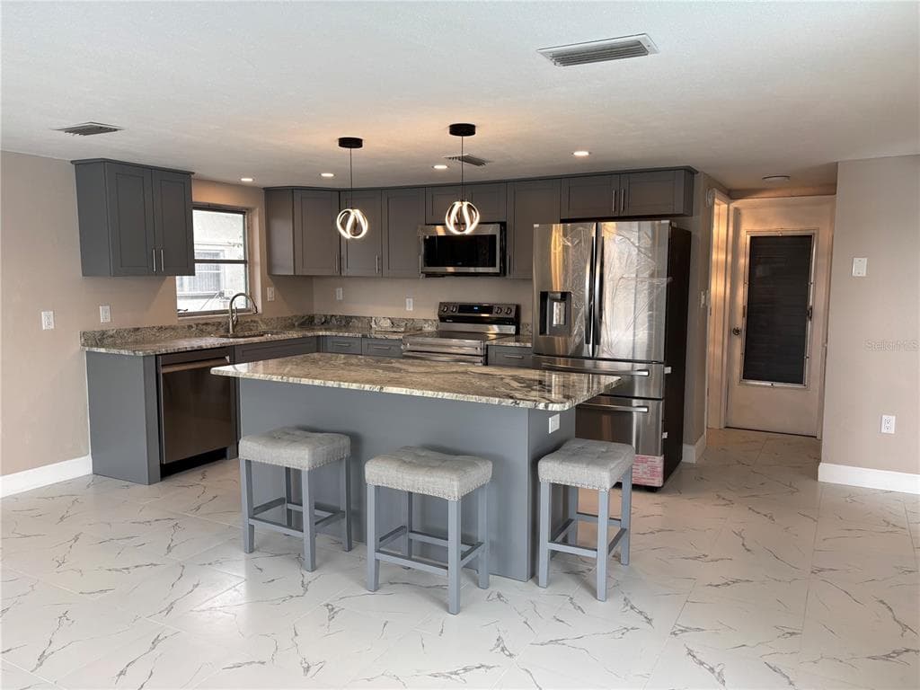 10015 SALIX LANE, PORT RICHEY, FL 34668 photo 4