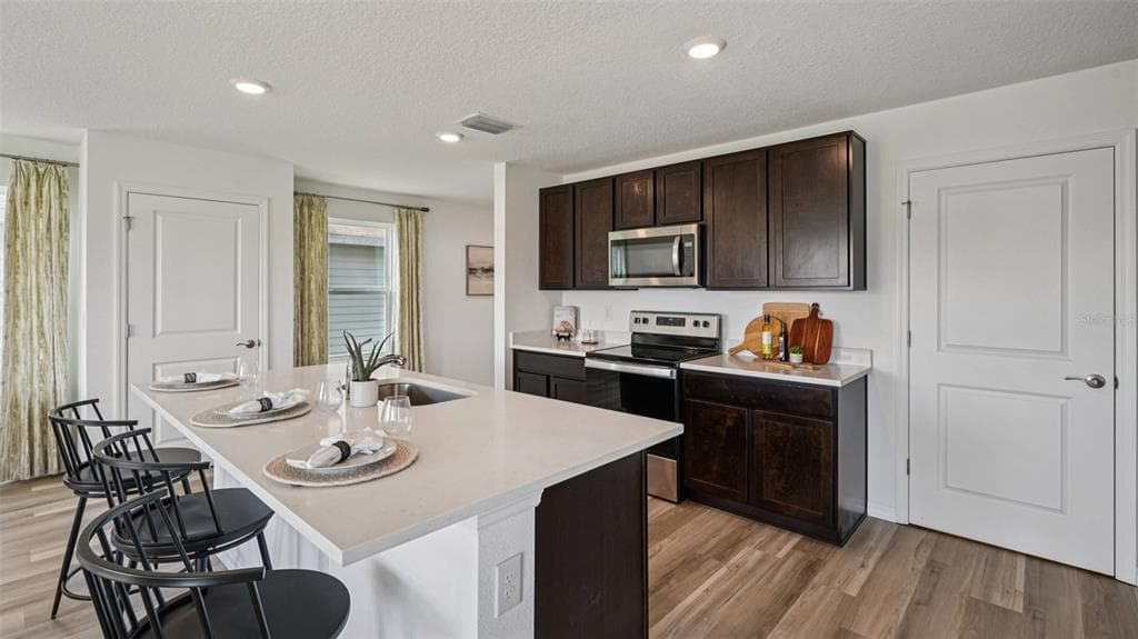 11633 MEMORIAL DRIVE, BROOKSVILLE, FL 34613 photo 5