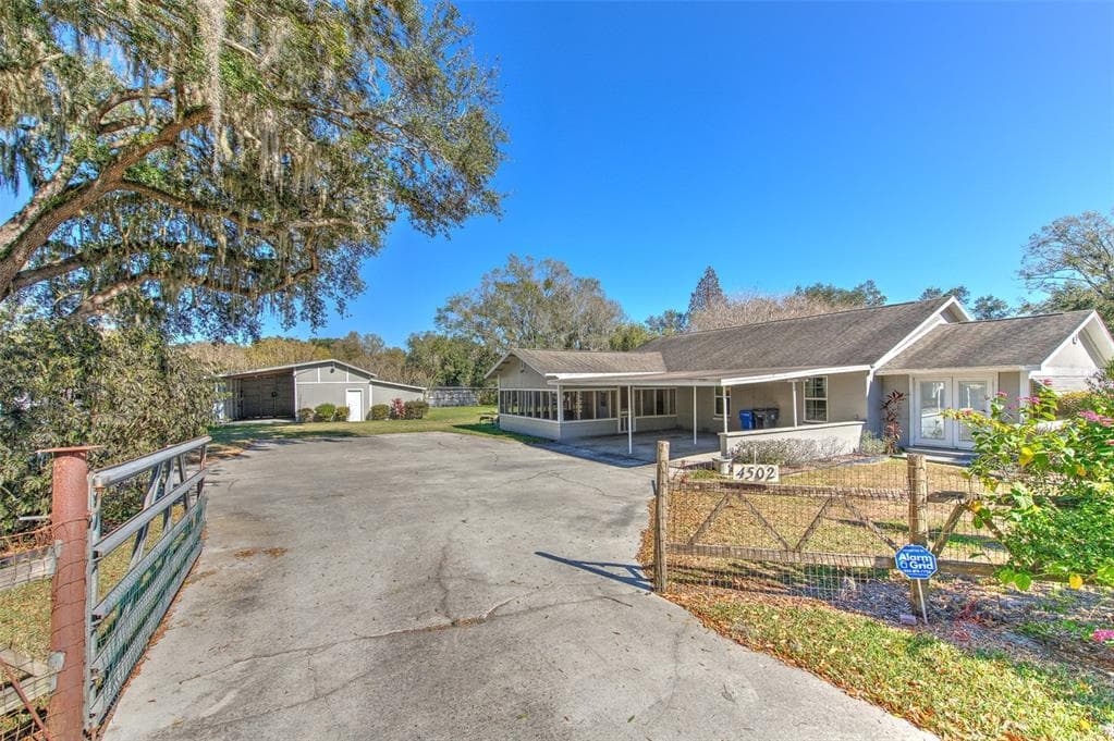 4502 OLD MULBERRY ROAD, PLANT CITY, FL 33567