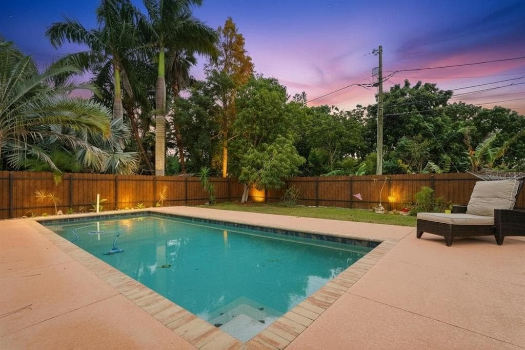 2620 49TH AVENUE, Street PETERSBURG, FL 33714 photo 2