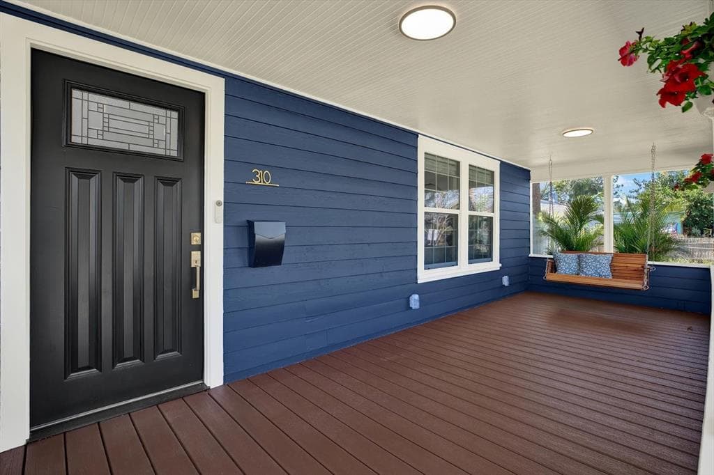 310 20TH Avenue, Street PETERSBURG, FL 33705 photo 3