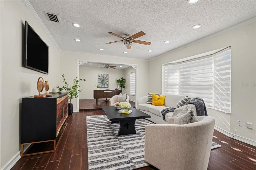 1402 PROVINCETOWN Circle, LUTZ, FL 33549 photo 3