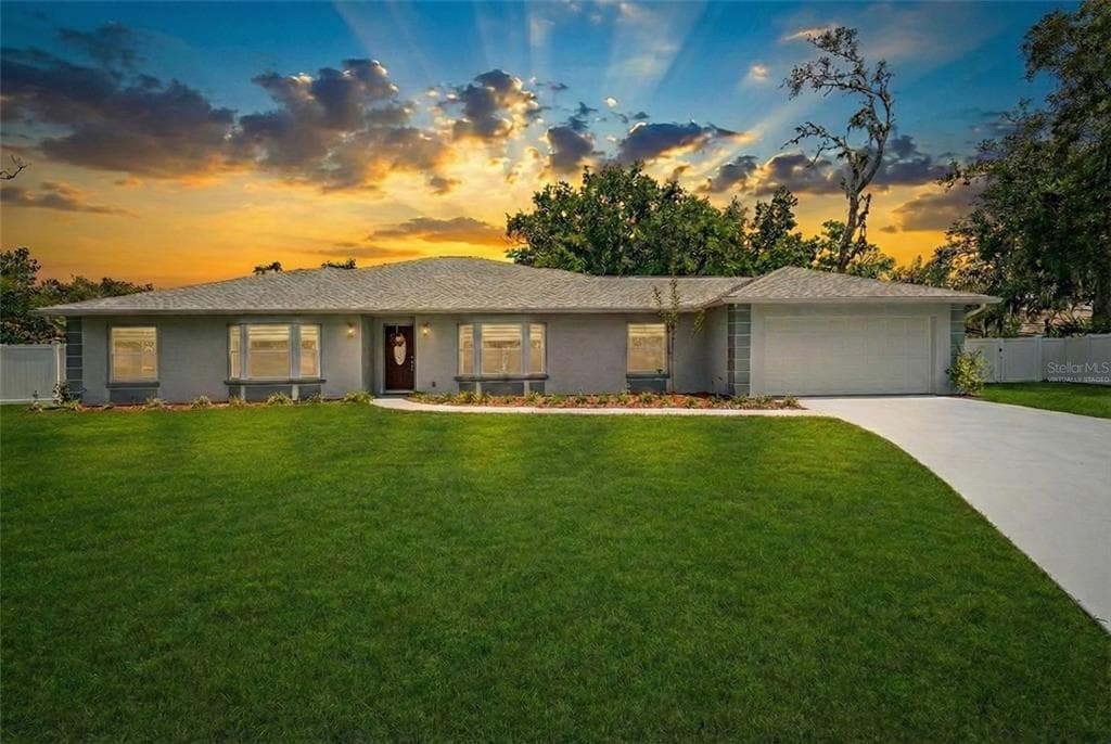 1402 PROVINCETOWN Circle, LUTZ, FL 33549