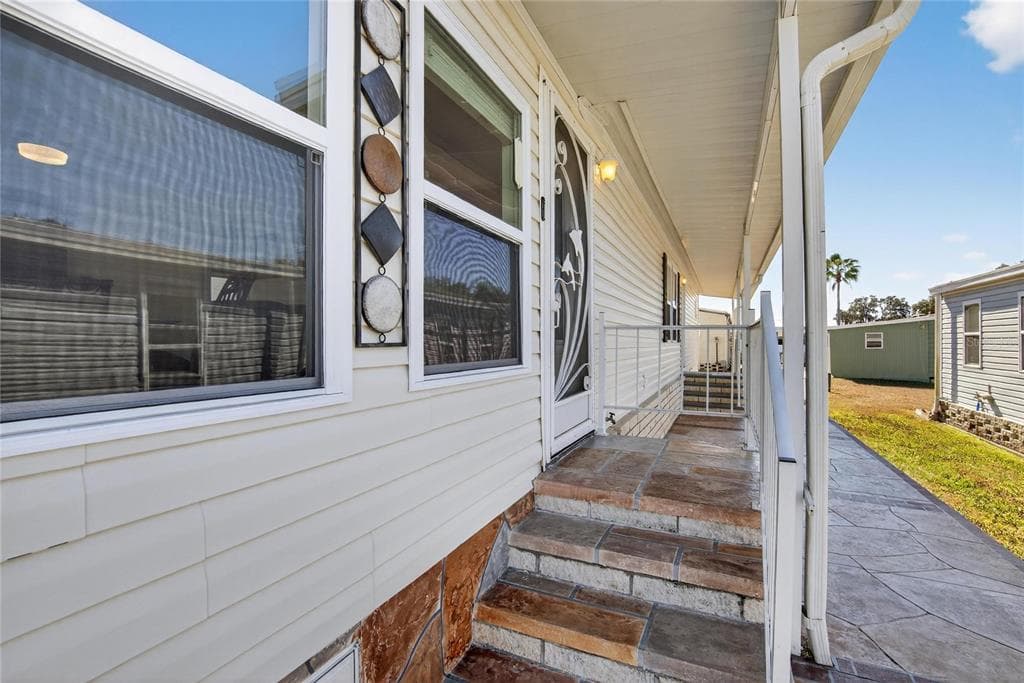 37526 RIO LANE, ZEPHYRHILLS, FL 33541 photo 5