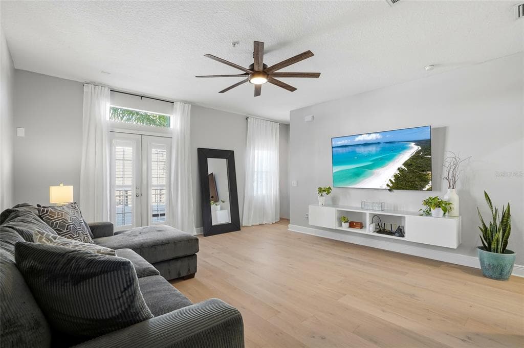 3106 TOSCANA CIRCLE, TAMPA, FL 33611 photo 5