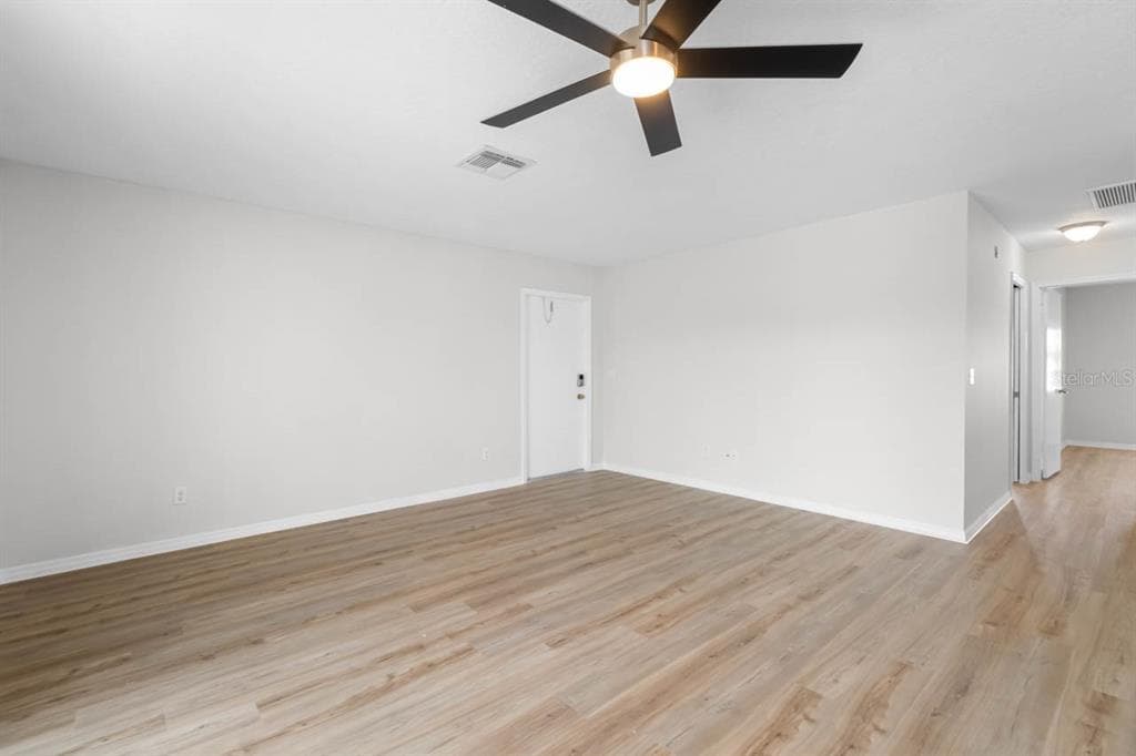 2337 GLENMORE CIRCLE, SUN CITY CENTER, FL 33573 photo 5