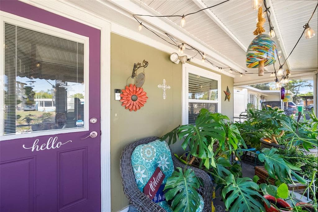 10462 116TH AVENUE, LARGO, FL 33773 photo 4