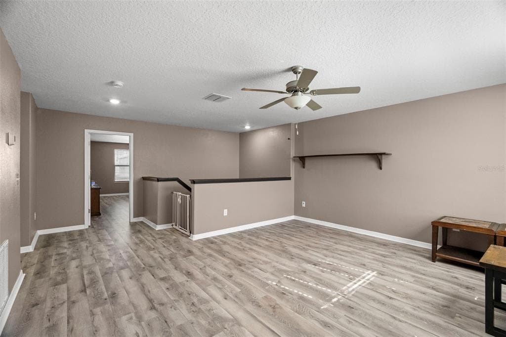 6601 RAINBOW SPRINGS Lane, NEW PORT RICHEY, FL 34653 photo 5