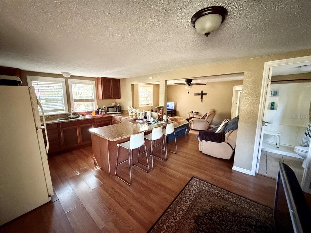 2318 HIBISCUS AVENUE, SEFFNER, FL 33584 photo 3