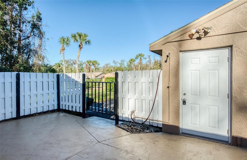 3180 CHARTER CLUB DRIVE Unit B, TARPON SPRINGS, FL 34688 photo 5