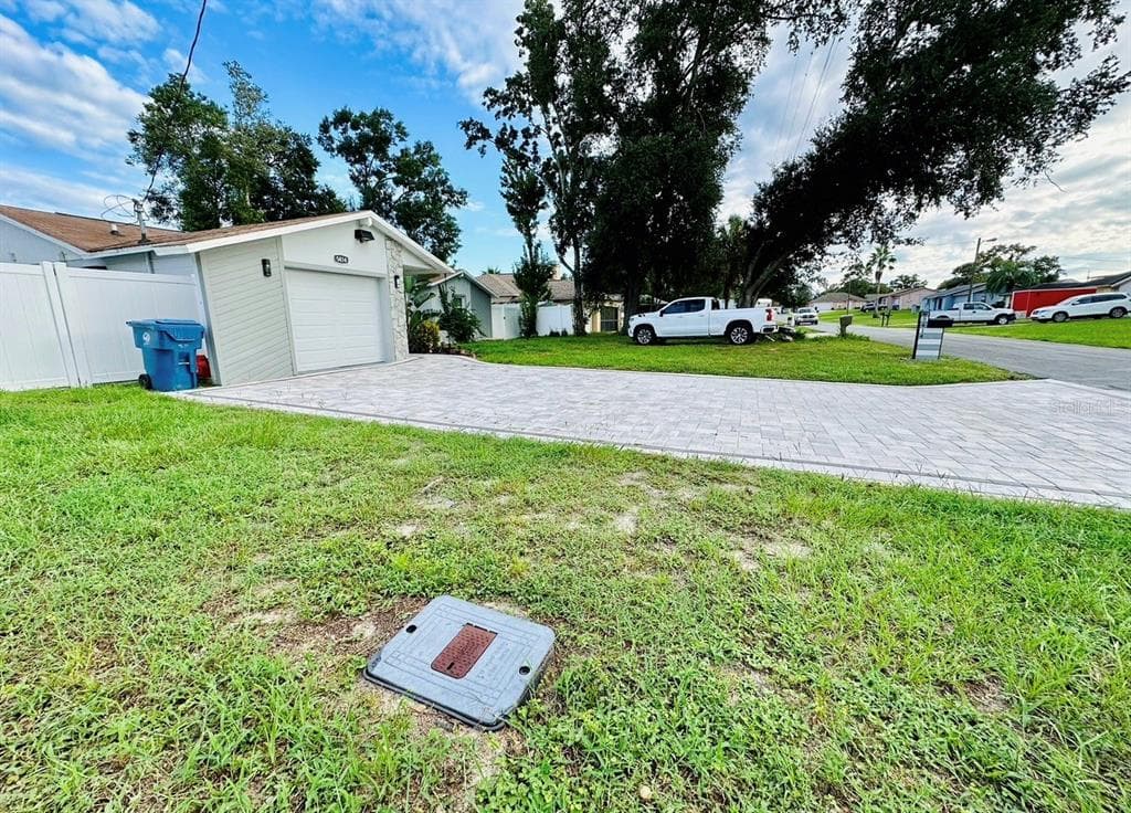 5414 PILLAR Avenue, SPRING HILL, FL 34608 photo 4