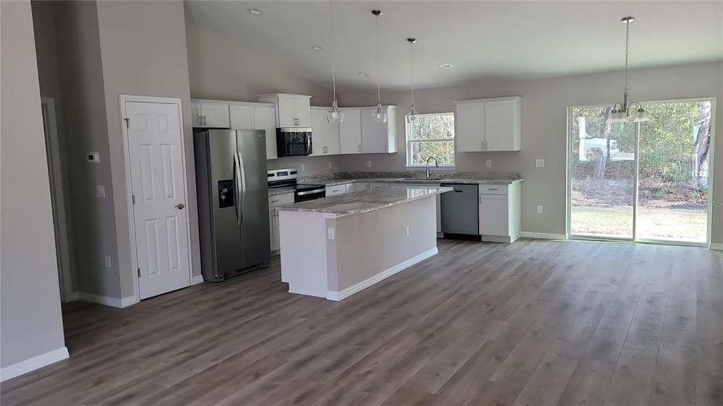 8235 MERRIMAC WAY, CITRUS SPRINGS, FL 34434 photo 5