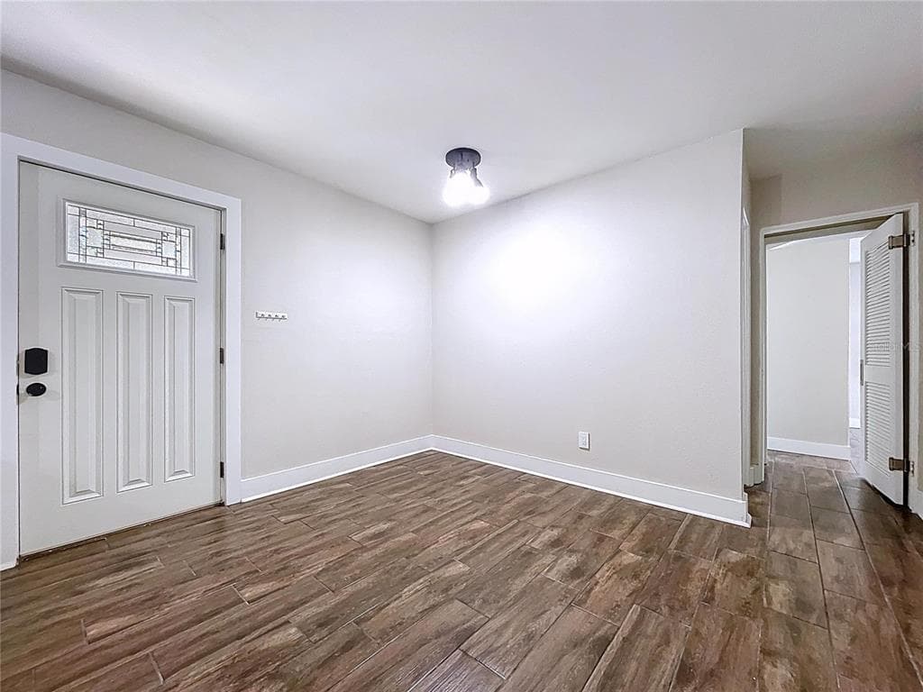 5808 WOODROW WILSON BOULEVARD, Street PETERSBURG, FL 33703 photo 4