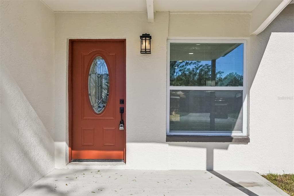 9061 SUNRISE DRIVE, LARGO, FL 33773 photo 4