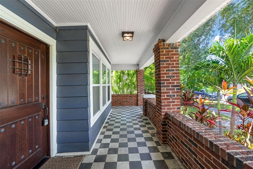 1170 24TH AVENUE, Street PETERSBURG, FL 33704 photo 4