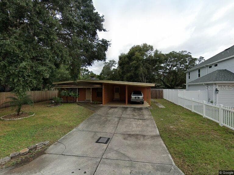 2407 HALE AVENUE, TAMPA, FL 33629
