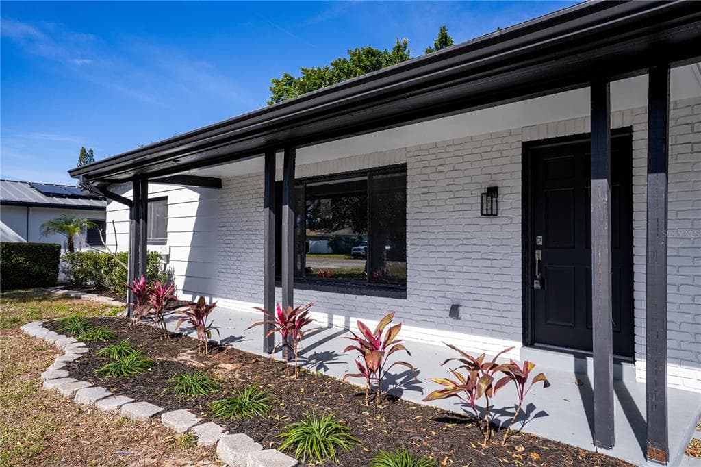 13845 94TH AVENUE, SEMINOLE, FL 33776 photo 2