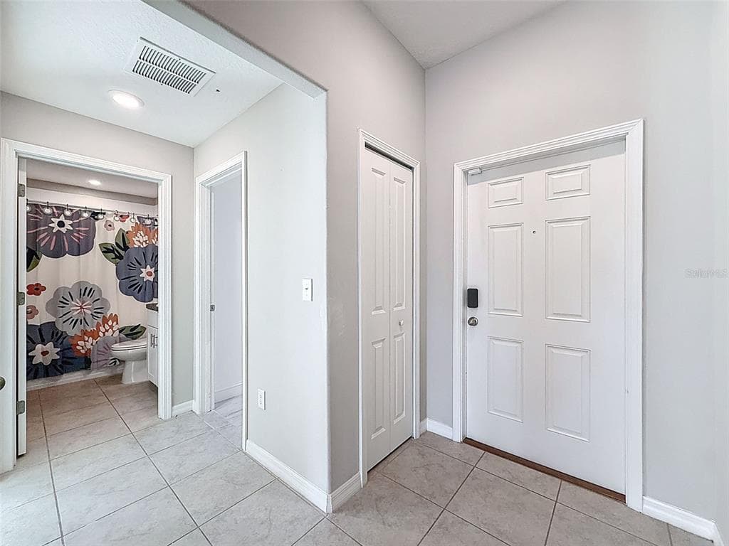 15414 WICKED STRONG STREET, SUN CITY CENTER, FL 33573 photo 3