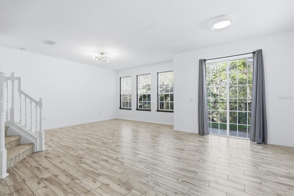 27547 PLEASURE RIDE LOOP, WESLEY CHAPEL, FL 33544 photo 2