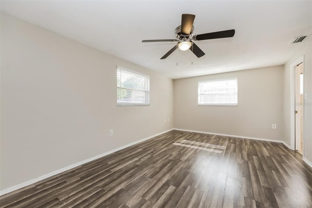 9436 LEGEND LANE, PORT RICHEY, FL 34668 photo 5