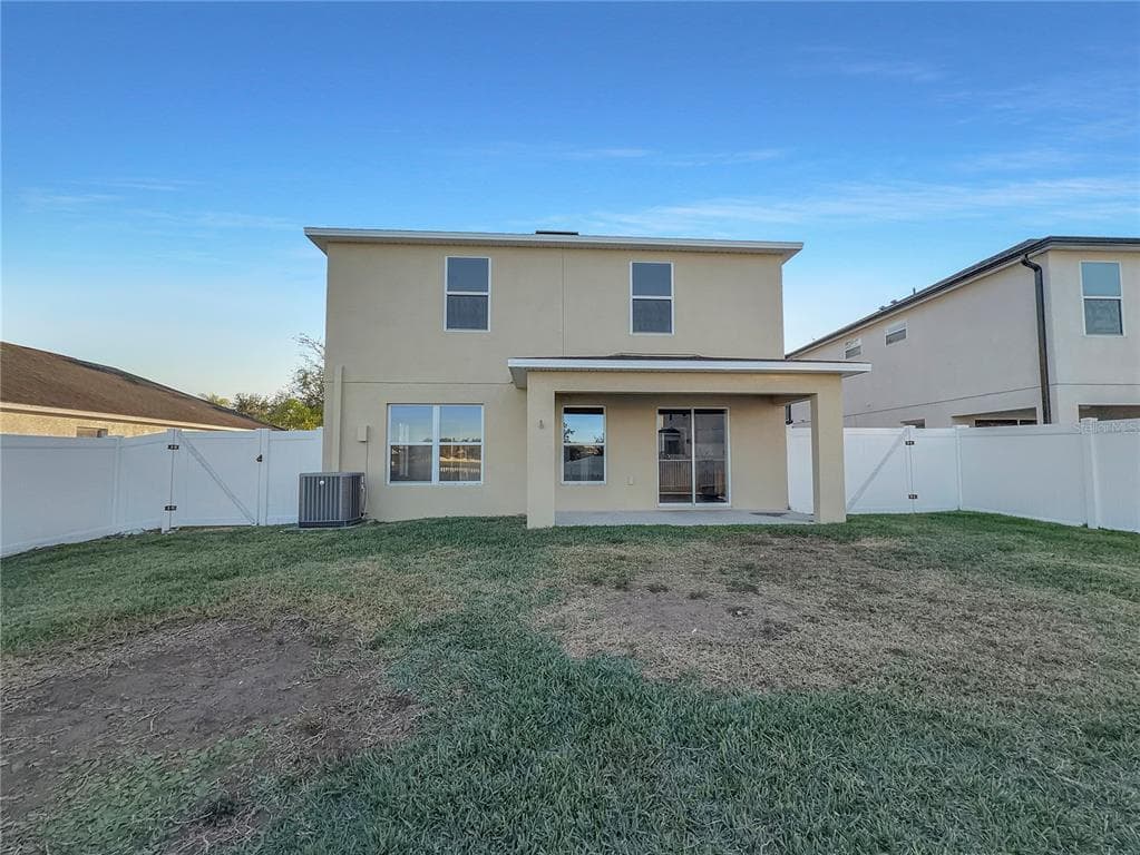 13529 FLADGATE MARK Drive, RIVERVIEW, FL 33579 photo 5