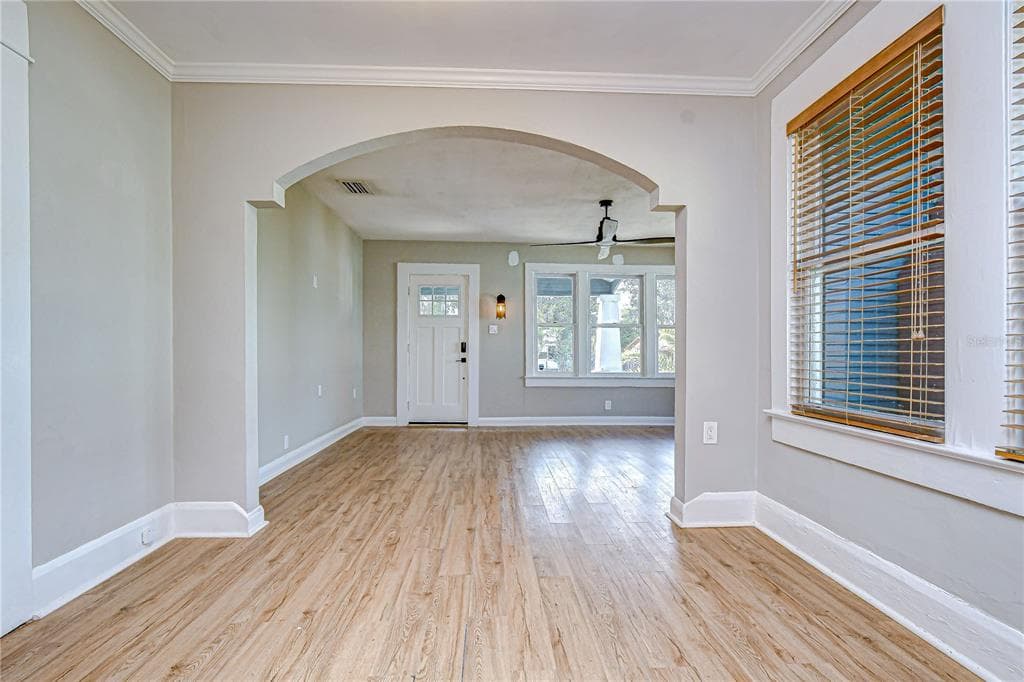 5915 OTIS AVENUE, TAMPA, FL 33604 photo 4